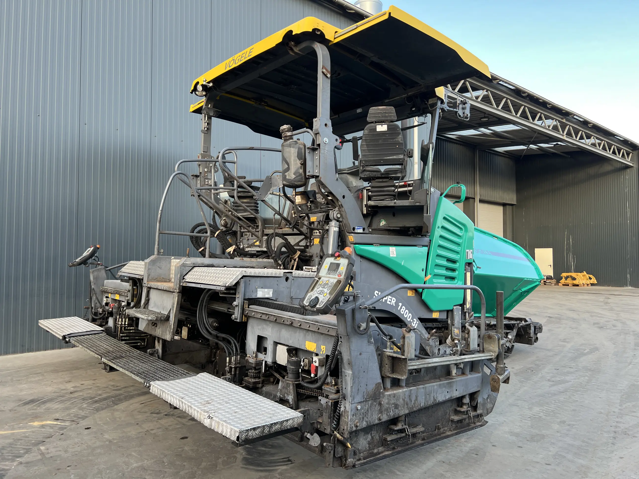 VOGELE Super 1800-3i Smitma
